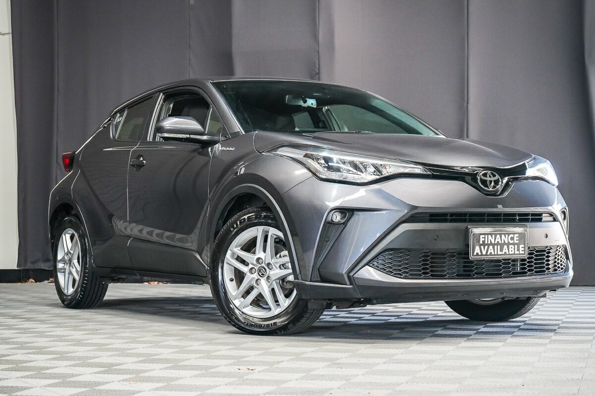 Toyota C-hr image 1