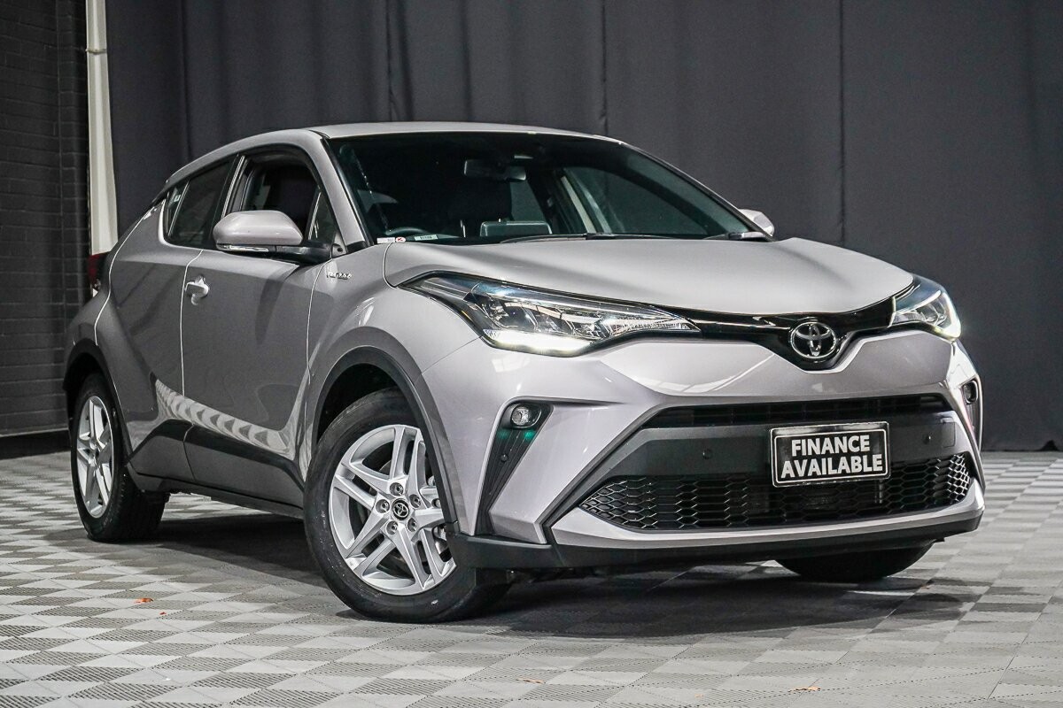 Toyota C-hr image 1
