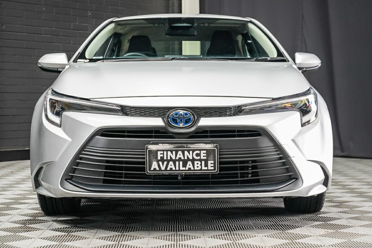 Toyota Corolla image 3