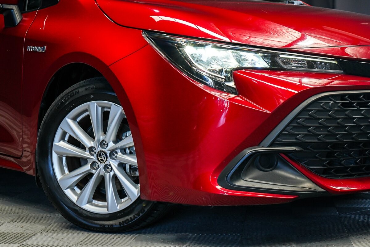 Toyota Corolla image 2