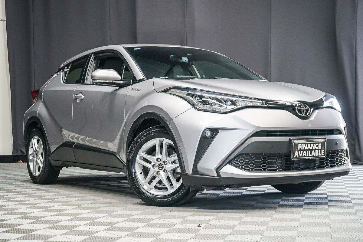 Toyota C-hr image 1