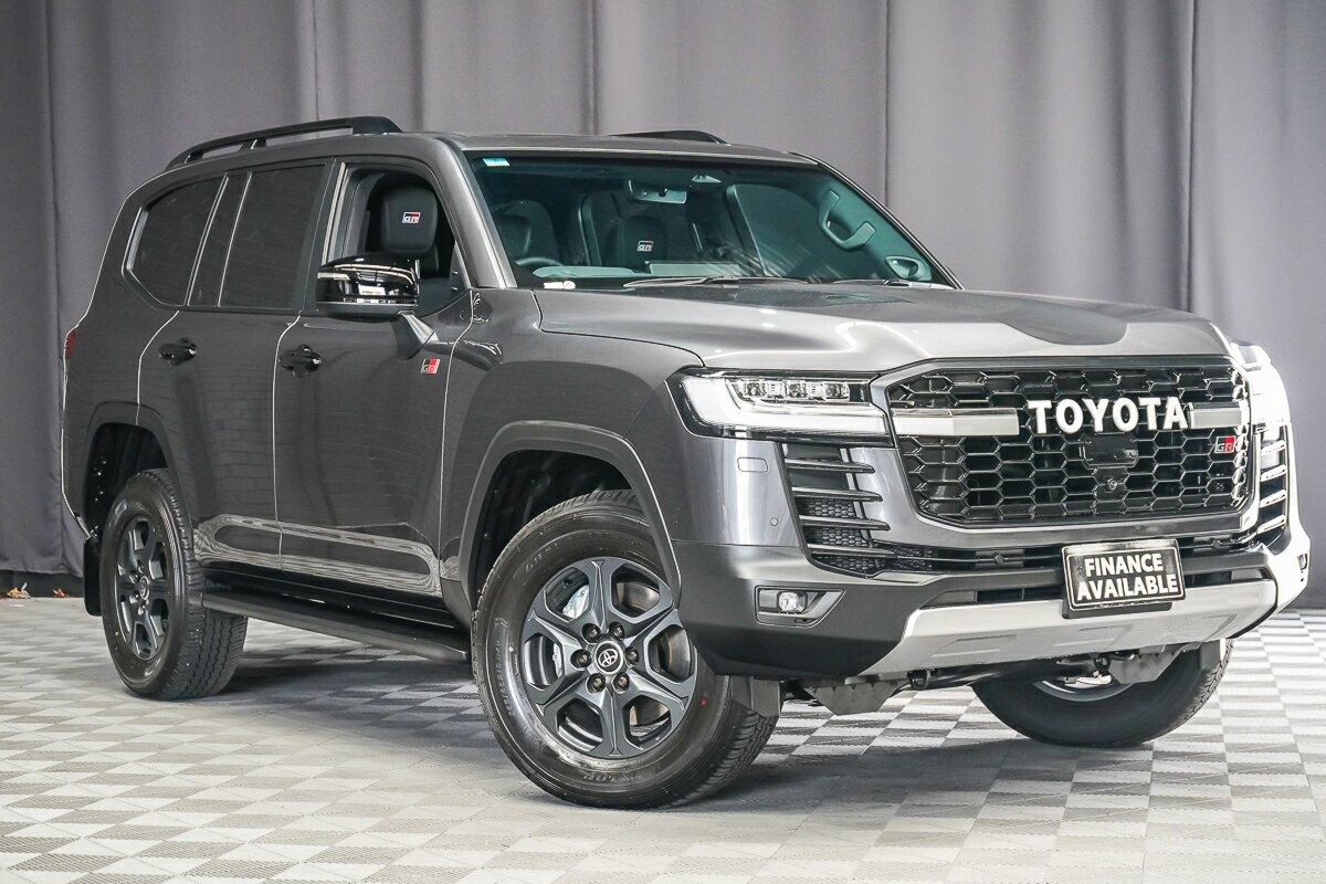 Toyota Landcruiser image 1