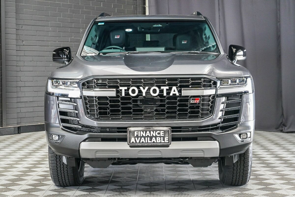 Toyota Landcruiser image 3