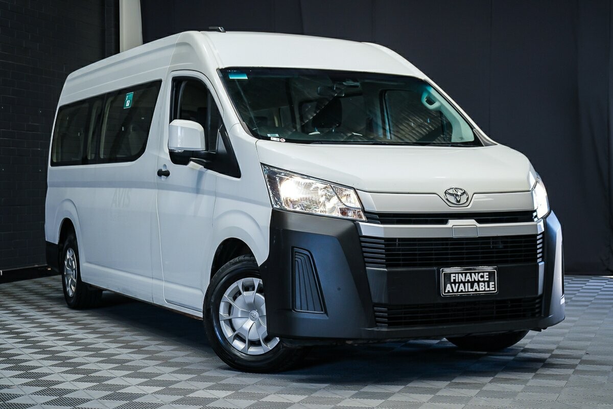 Toyota Hiace image 1