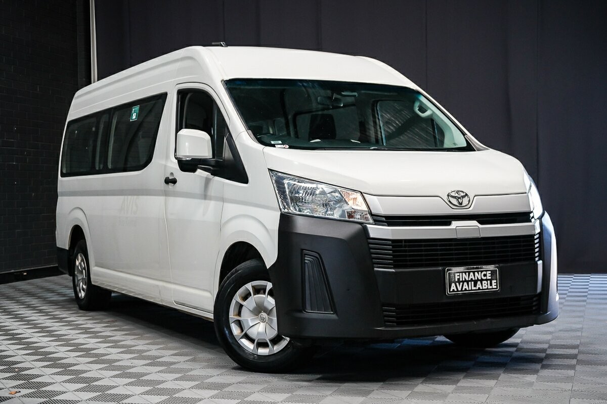 Toyota Hiace image 1