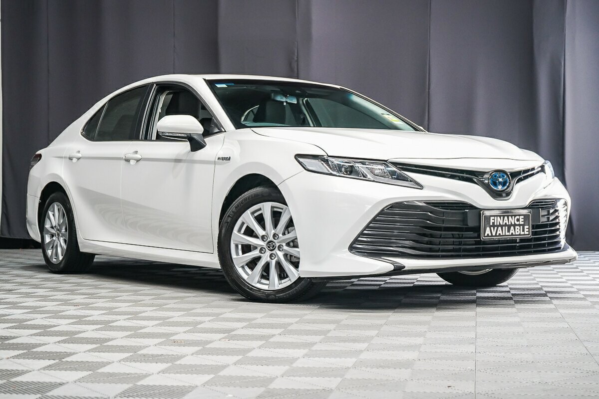 Toyota Camry image 1