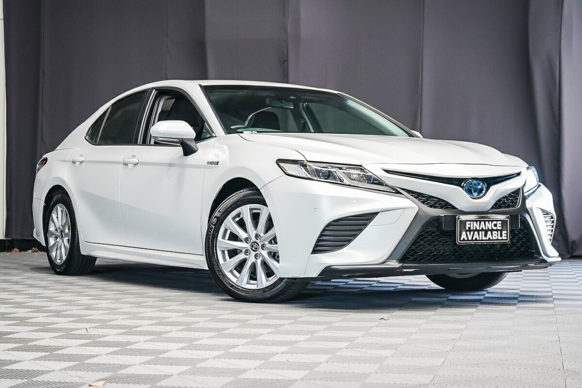 Toyota Camry image 1