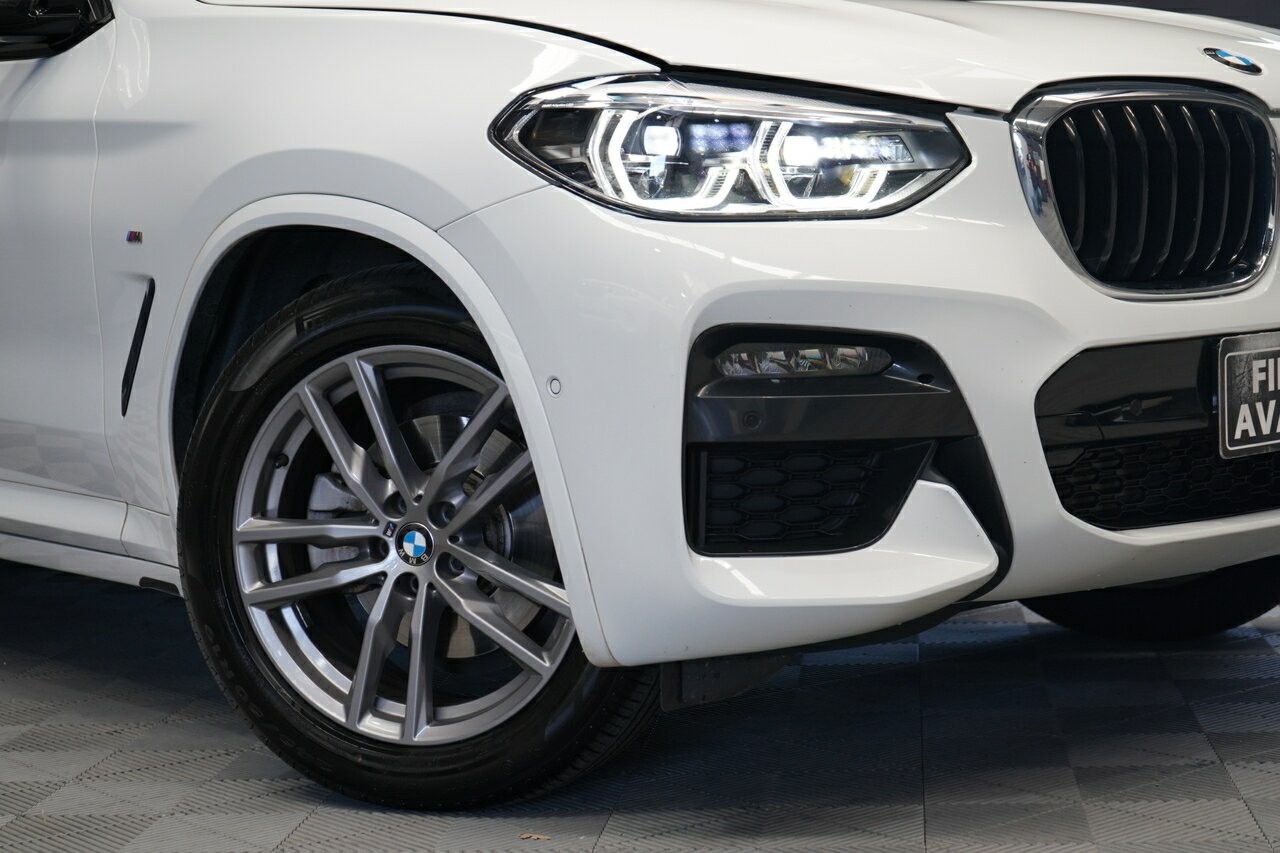 BMW X3 image 2