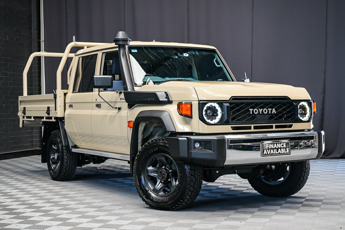 Toyota Landcruiser image 1