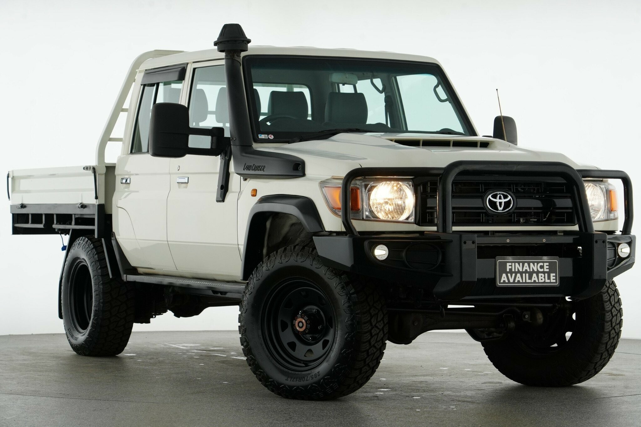 Toyota Landcruiser image 1