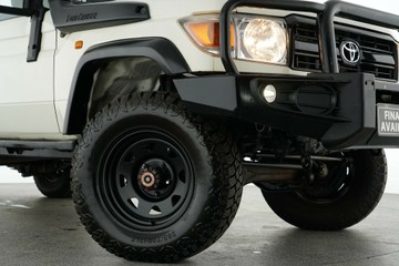 https://vehicle-cdn.autoleague.cloud/30641_U510253_2.jpg