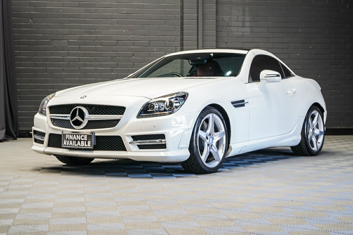 Mercedes Benz Slk-class image 4