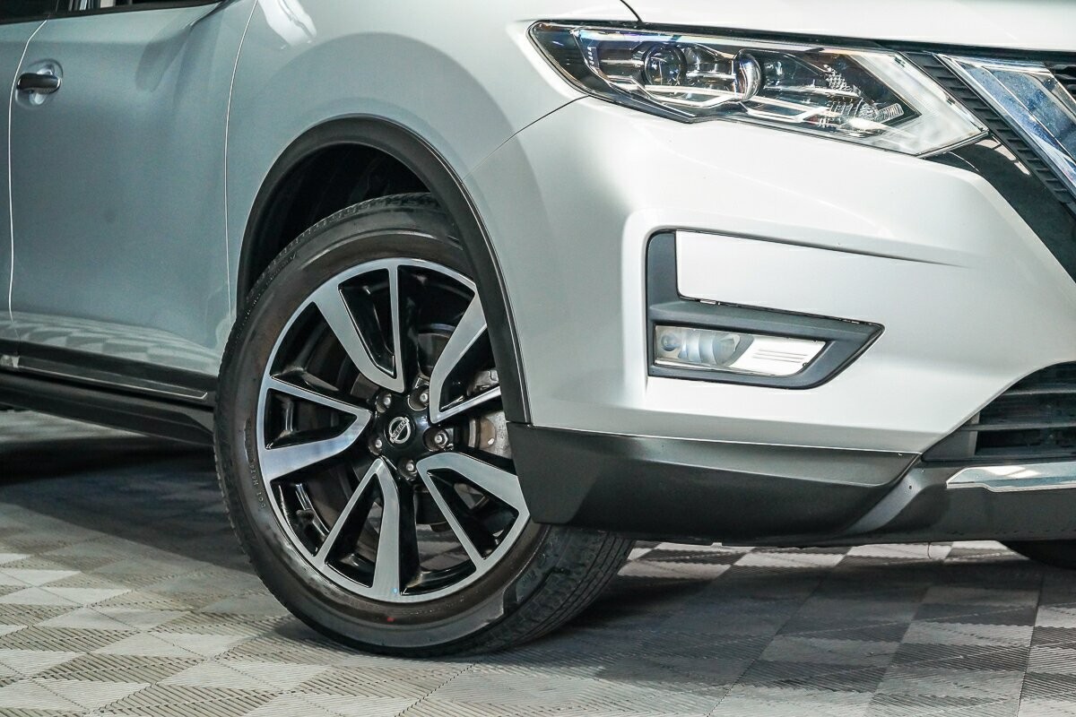 Nissan X-trail image 2