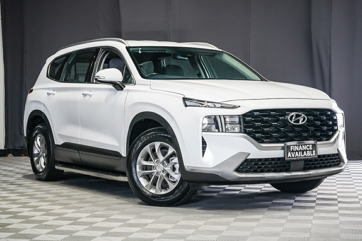 Hyundai Santa Fe image 1