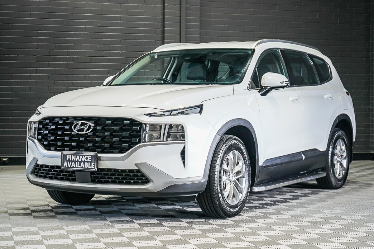 Hyundai Santa Fe image 4