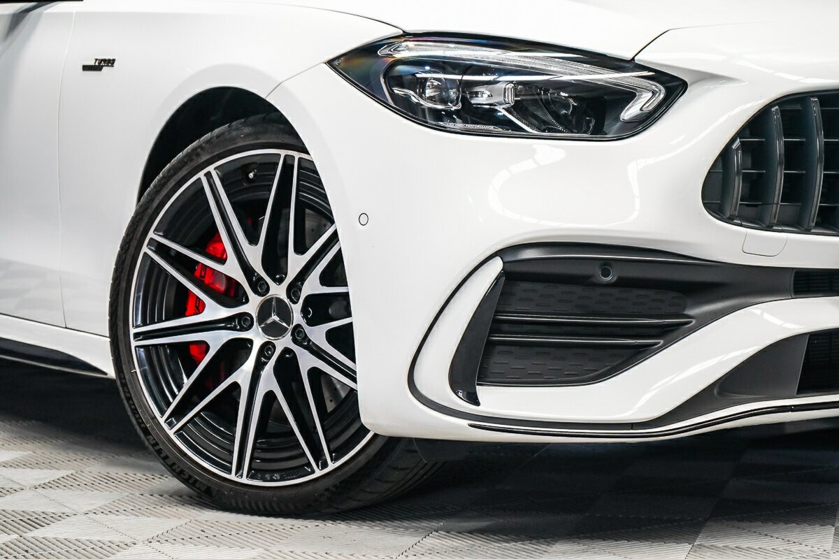 Mercedes Benz C-class image 2