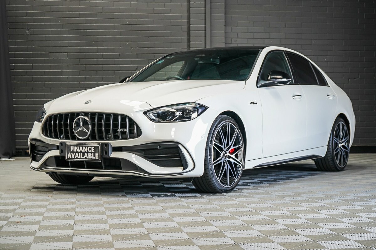 Mercedes Benz C-class image 4