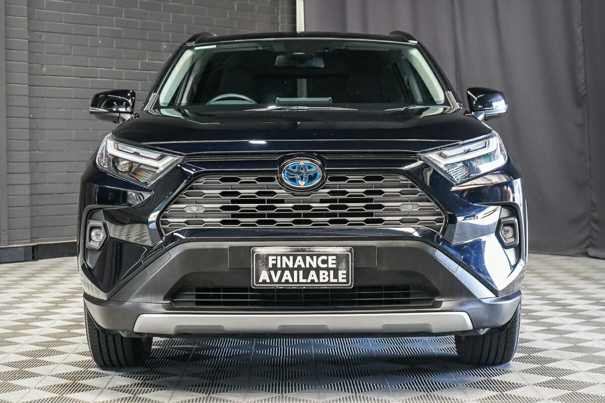 Toyota Rav4 image 3