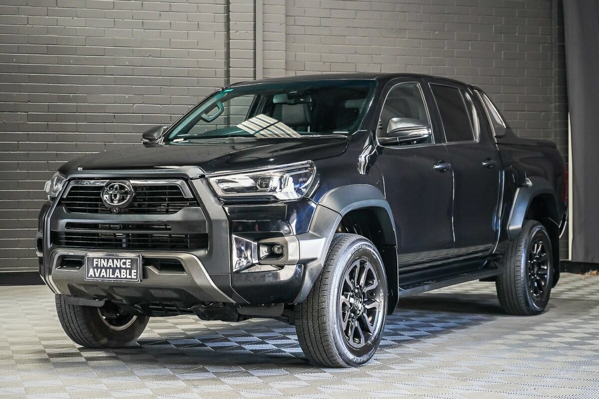 Toyota Hilux image 4