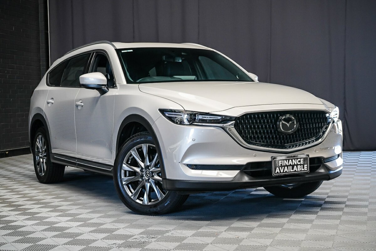 Mazda Cx-8 image 1