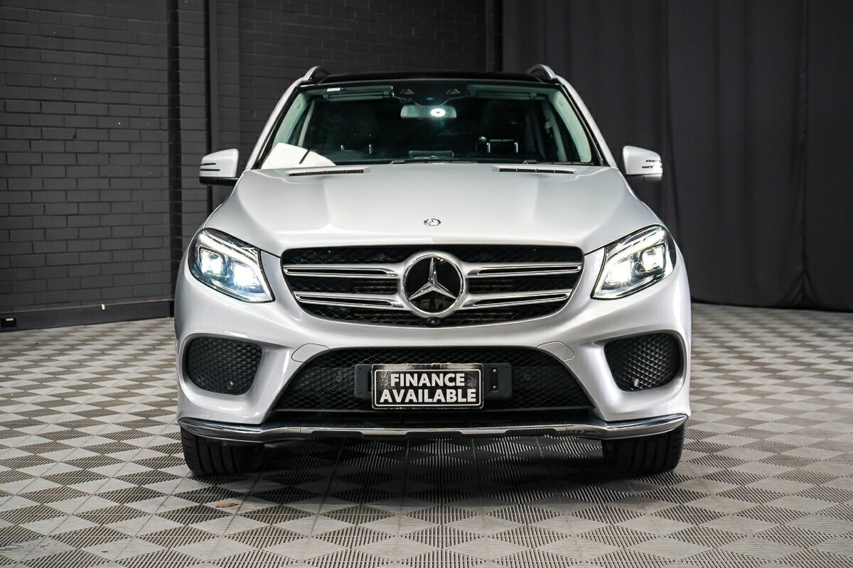 Mercedes Benz Gle-class image 3