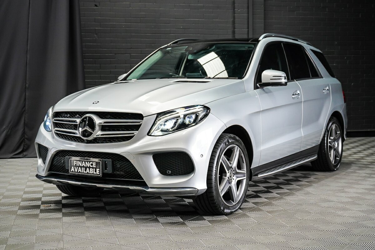 Mercedes Benz Gle-class image 4