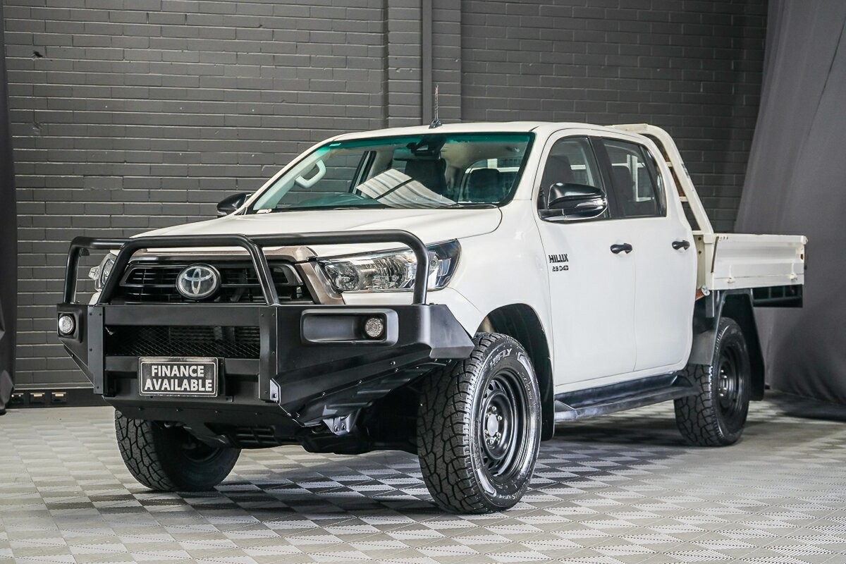 Toyota Hilux image 4