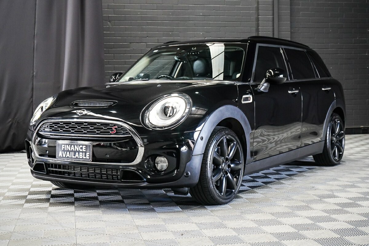 Mini Clubman image 4