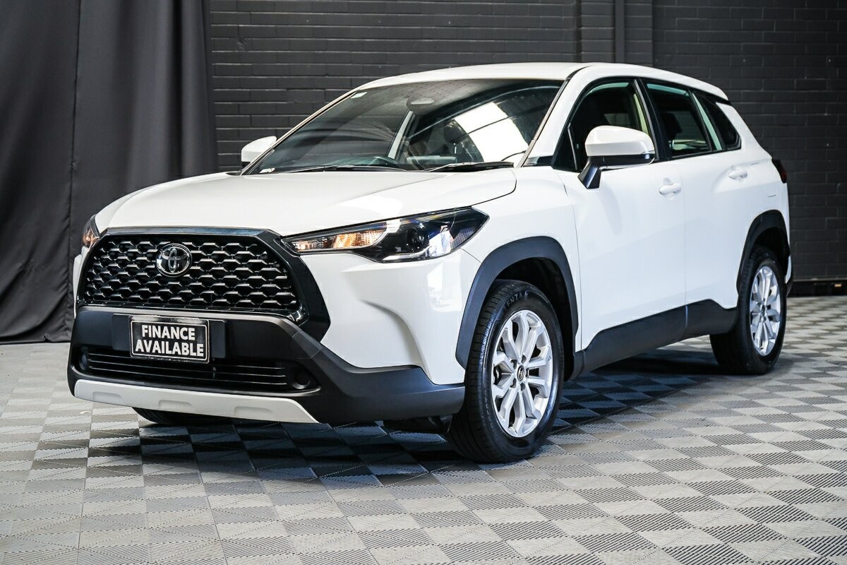 Toyota Corolla Cross image 4