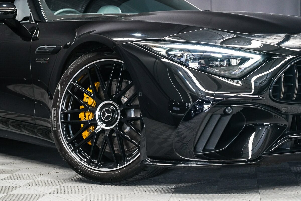 Mercedes Benz Sl-class image 2