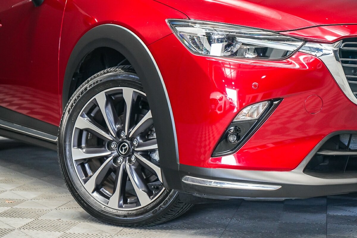 Mazda Cx-3 image 2