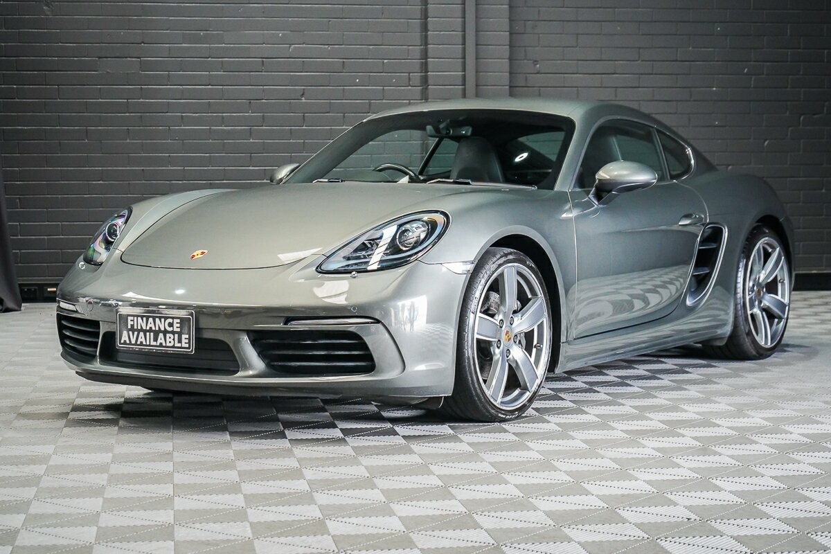 Porsche 718 image 4