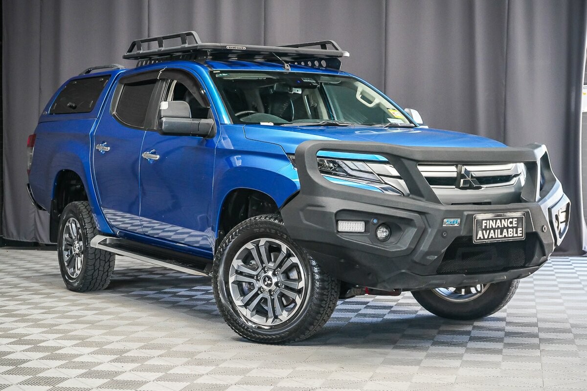 Mitsubishi Triton image 1