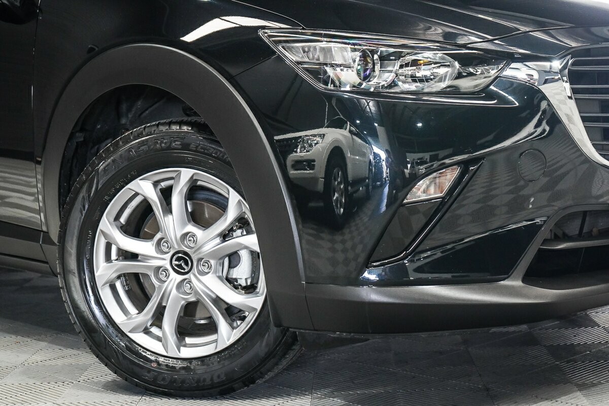 Mazda Cx-3 image 2