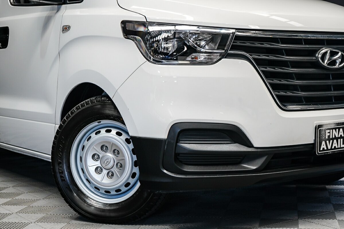 Hyundai Iload image 2