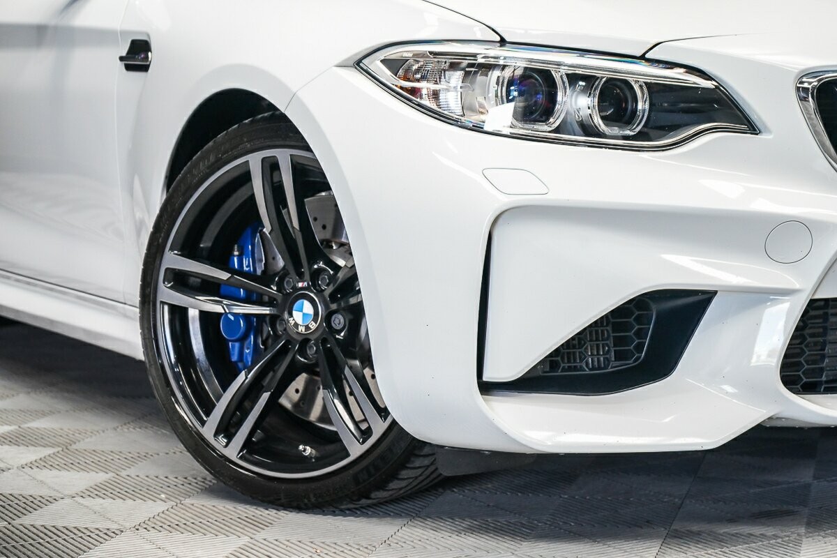 BMW M2 image 2