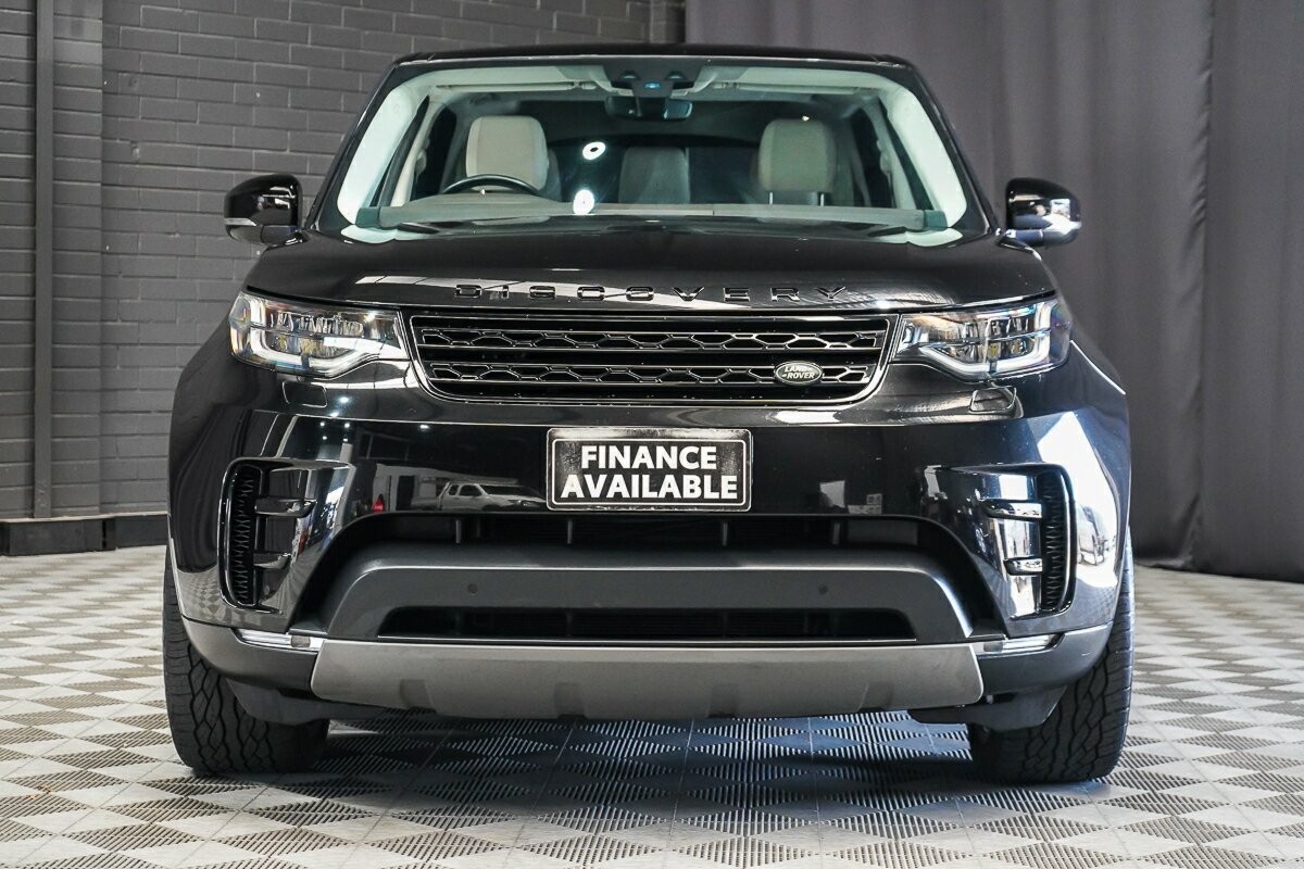 Land Rover Discovery image 3