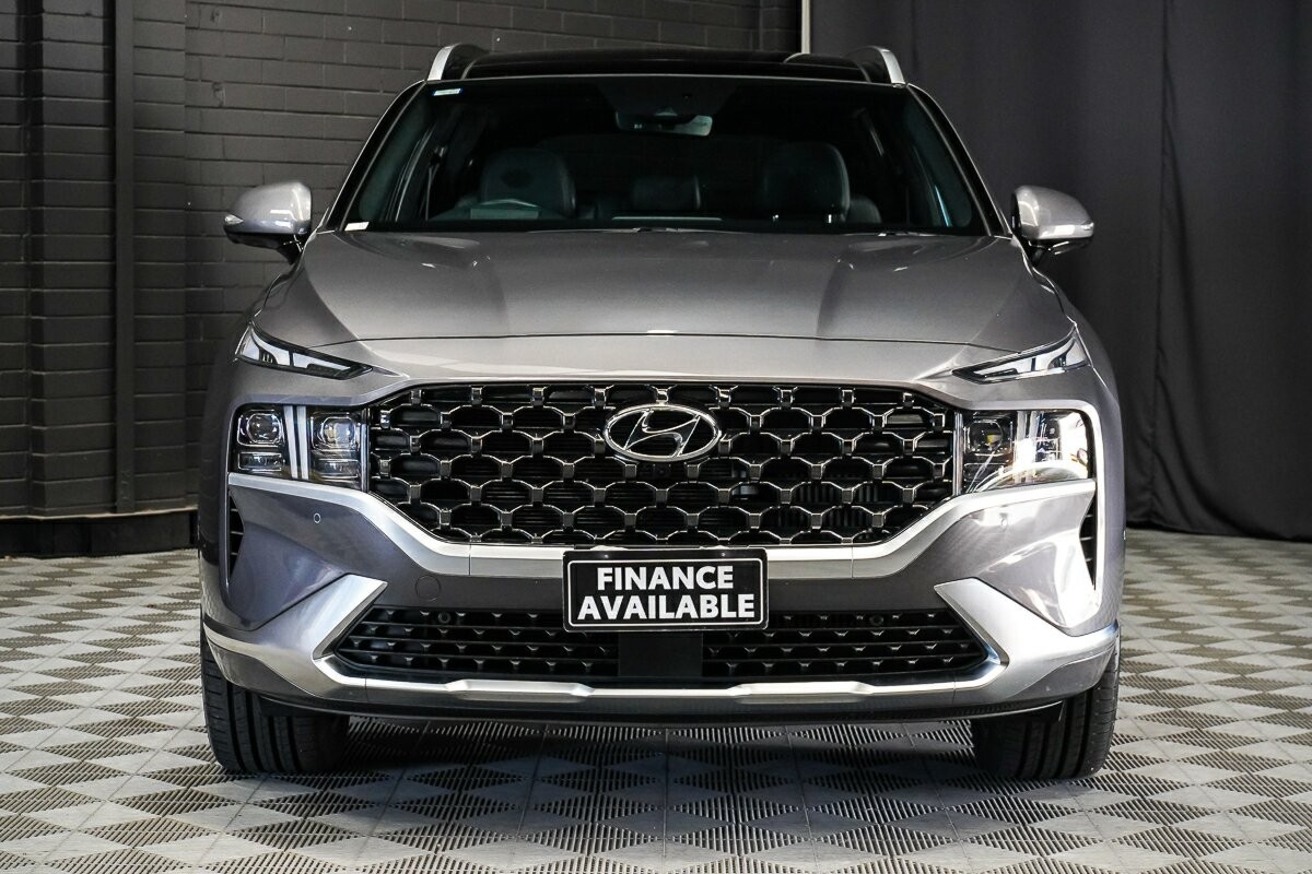 Hyundai Santa Fe image 4