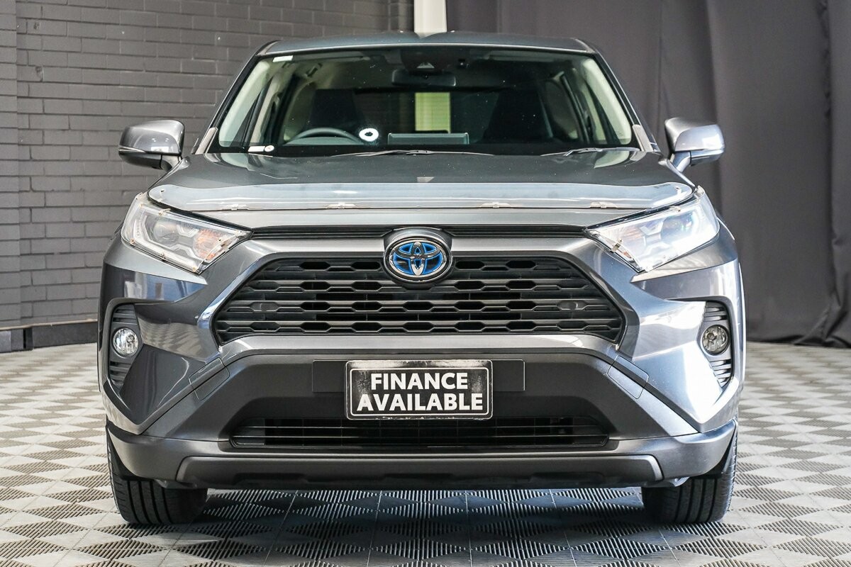 Toyota Rav4 image 3