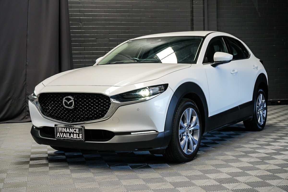 Mazda Cx-30 image 4