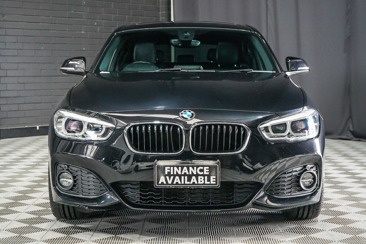 BMW 1 Series image 3