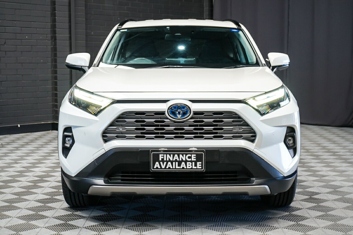 Toyota Rav4 image 3