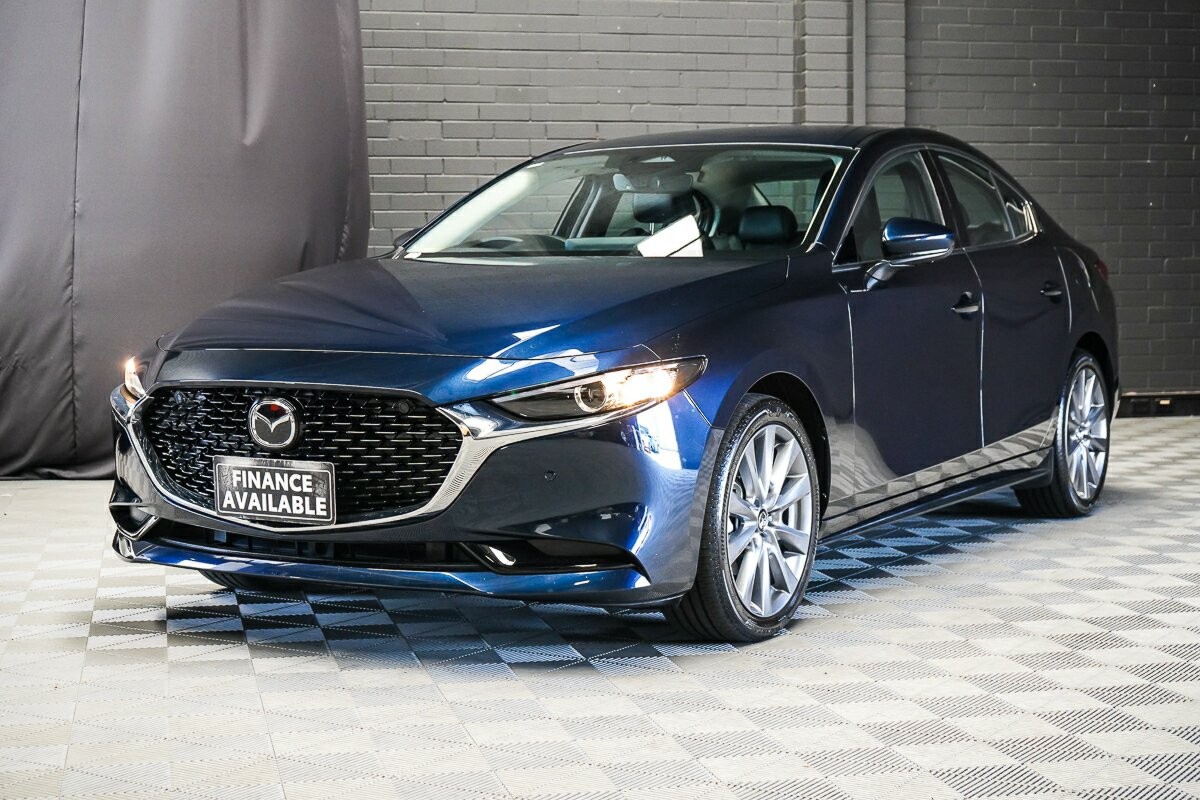 Mazda 3 image 4