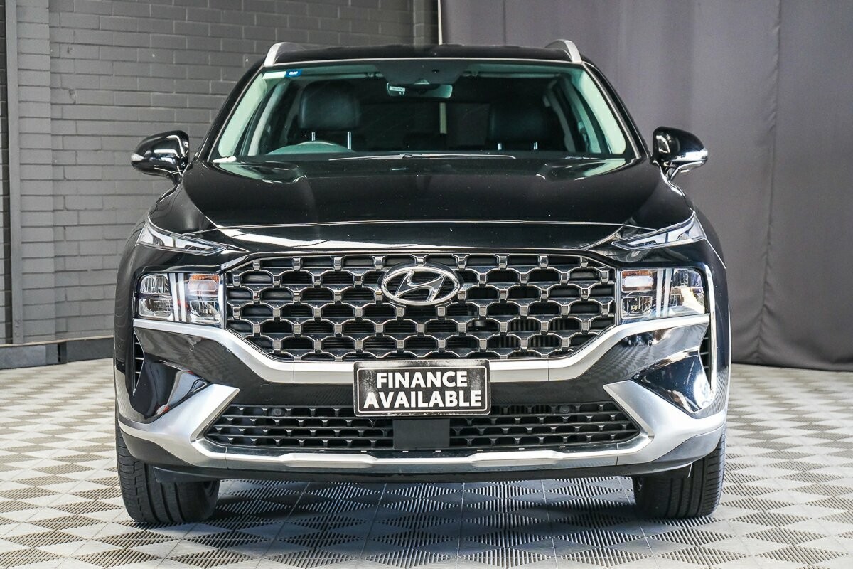 Hyundai Santa Fe image 3