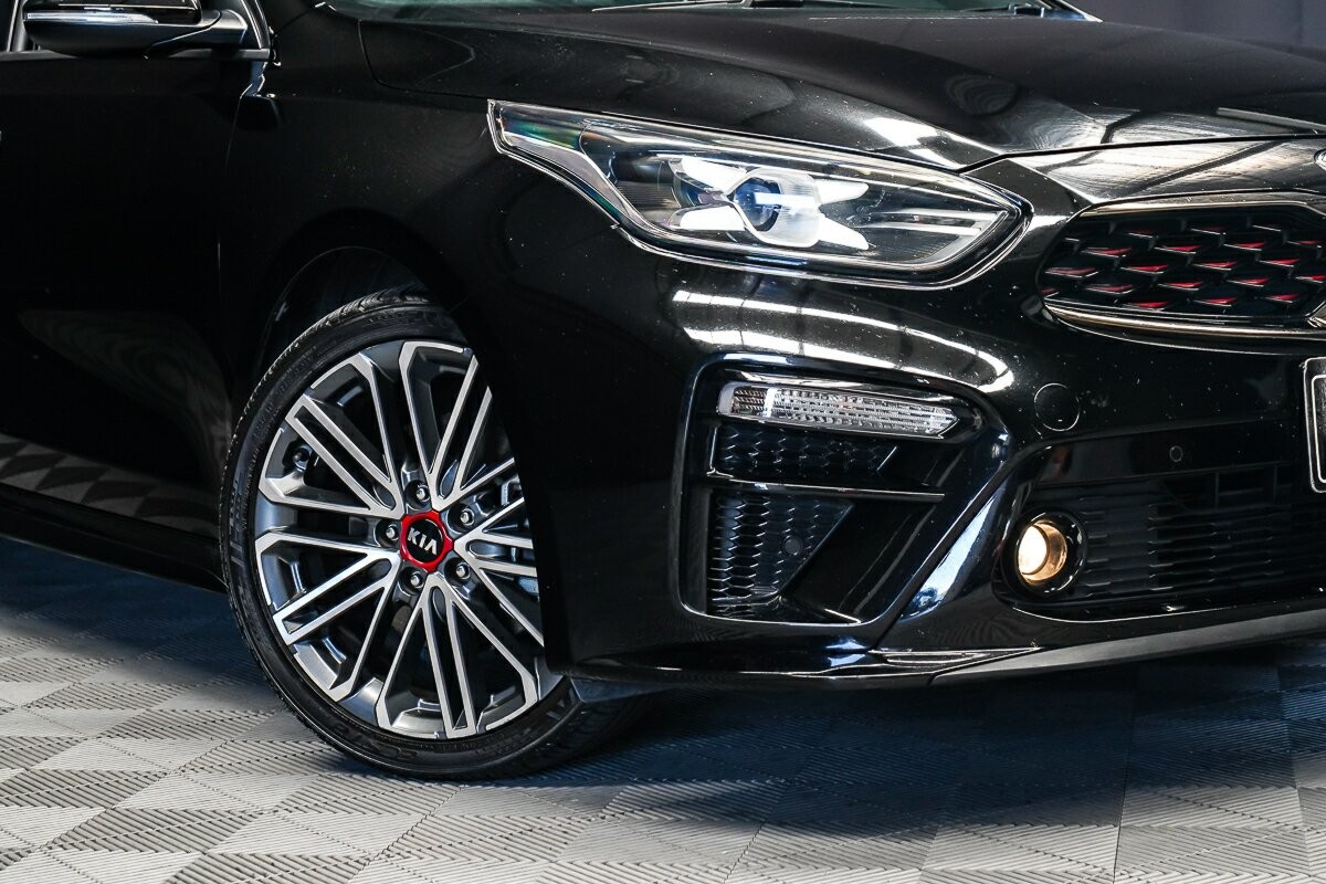 Kia Cerato image 2