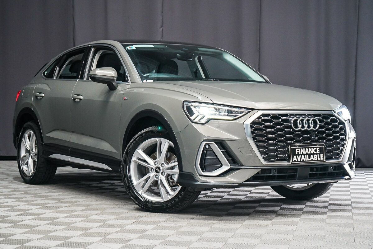 Audi Q3 image 1