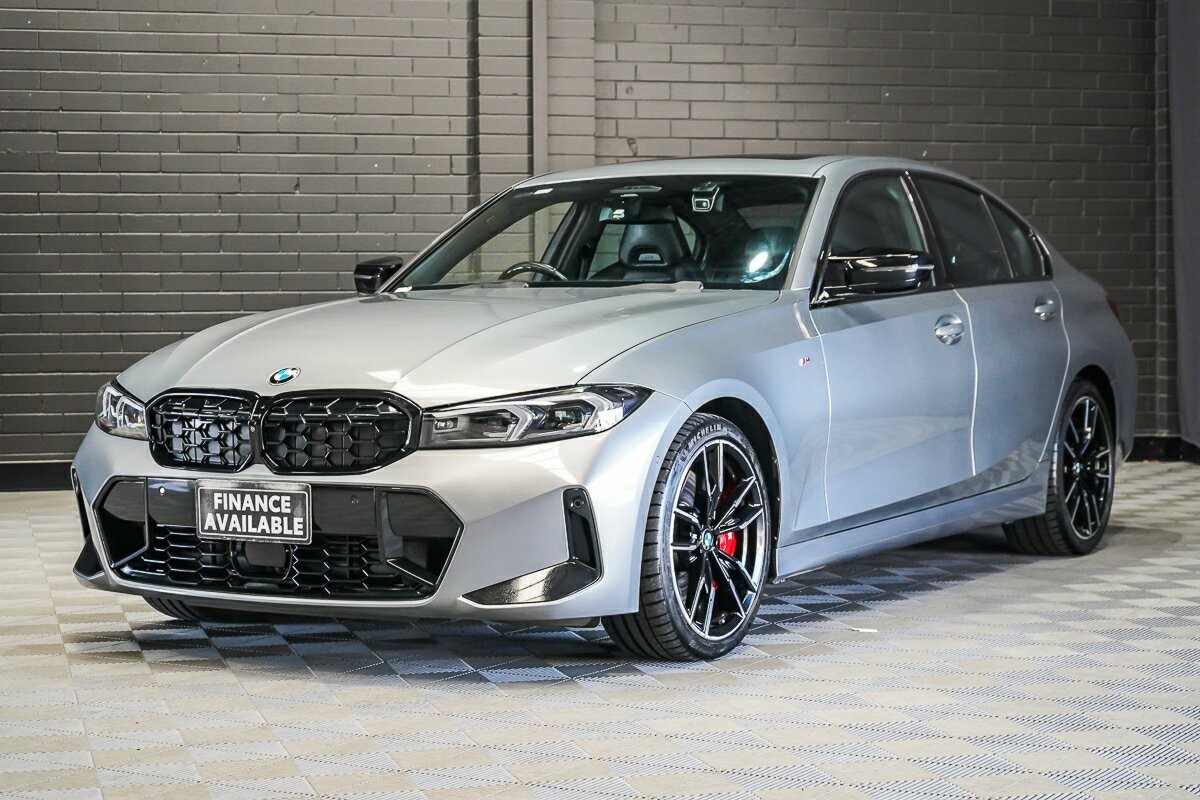 BMW 3 Series image 4