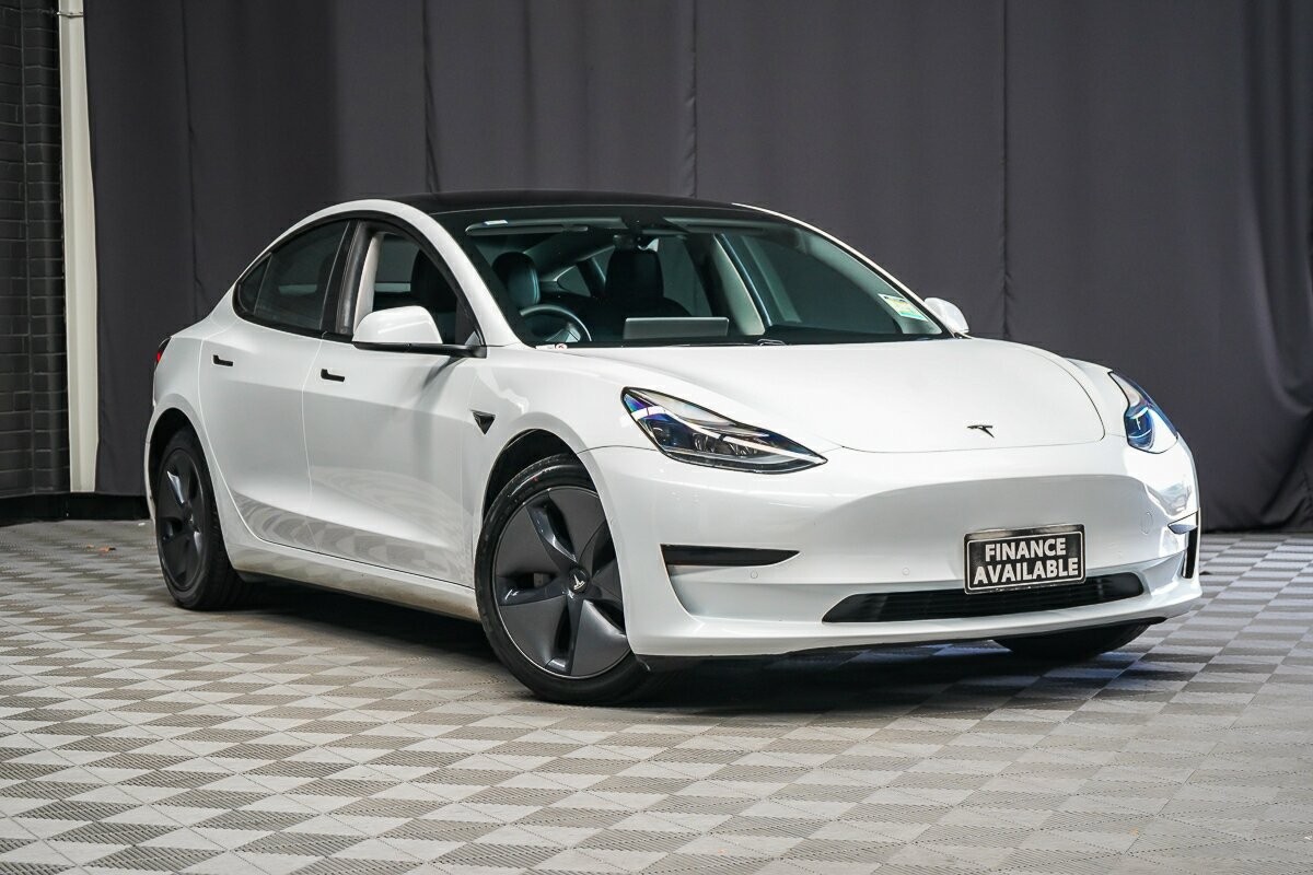 Tesla Model 3 image 1