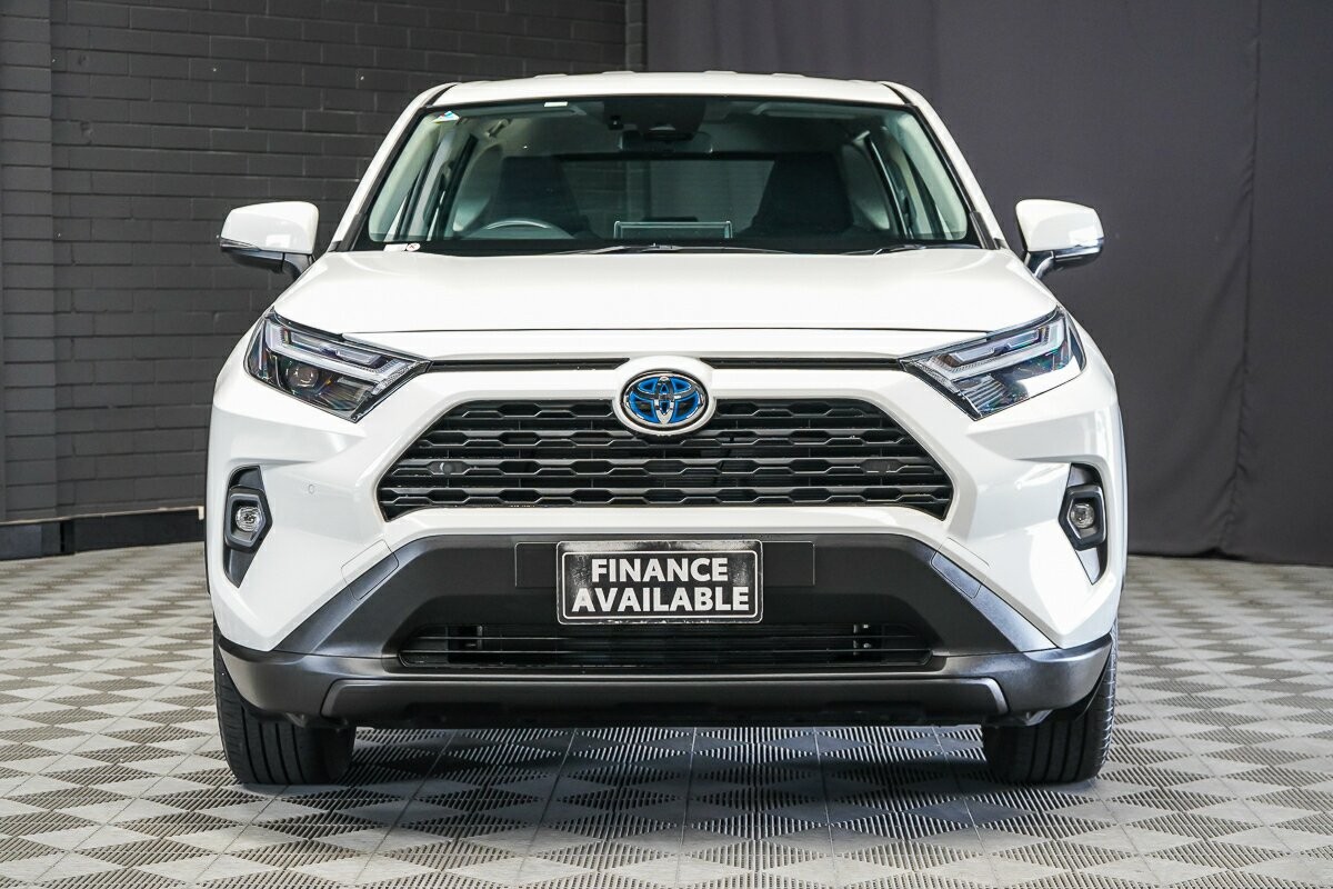 Toyota Rav4 image 3