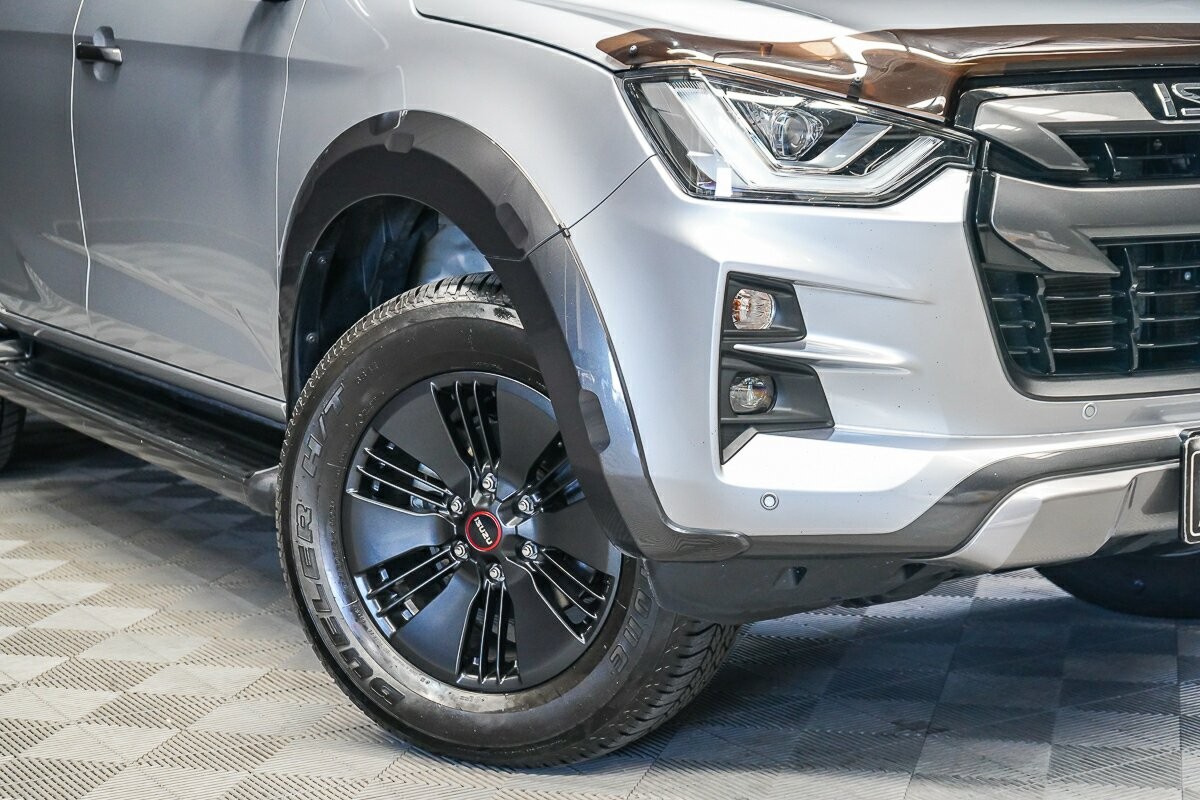 Isuzu D-max image 2